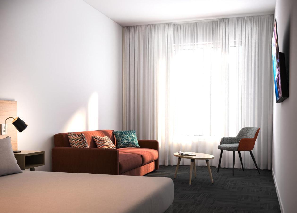 Toms Court Hotel Adelajda Zewnętrze zdjęcie